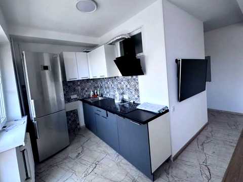 квартира за адресою Велика Васильківська вул. (Червоноармійська), 85-87