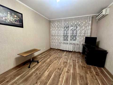 квартира за адресою Олени Пчілки вул., 4