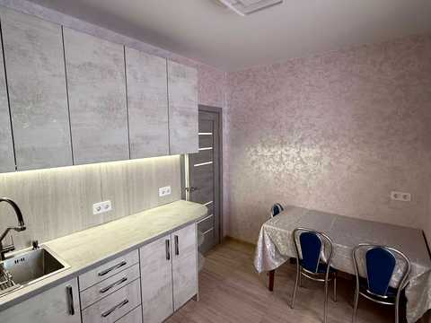 квартира за адресою Миру вул., 61