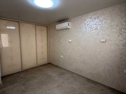 квартира за адресою Миру вул., 61