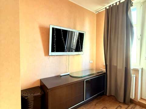 квартира за адресою Євгена Коновальця вул. (Щорса), 32-А