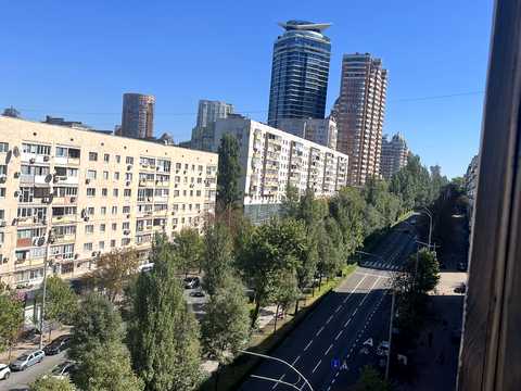 квартира за адресою Лесі Українки бульв., 8