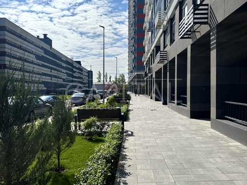 комерційна за адресою Євгена Сверстюка вул. (Марини Раскової), 6-Д
