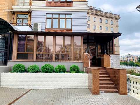 комерційна за адресою Лютеранська вул., 10-А