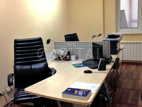 комерційна за адресою Лютеранська вул., 10-А