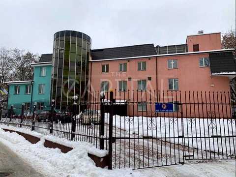 комерційна за адресою Задорожний пров., 1А
