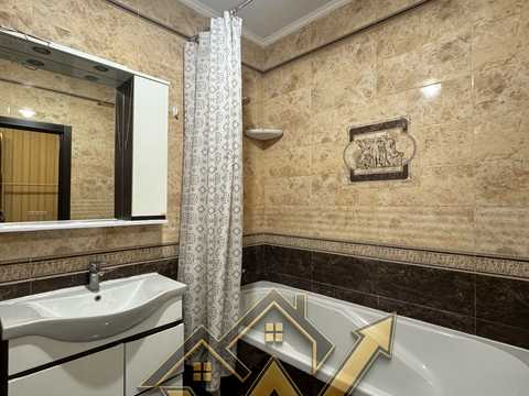 квартира по адресу Драгоманова ул., 2