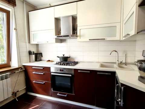 квартира за адресою Семафорна вул., 34