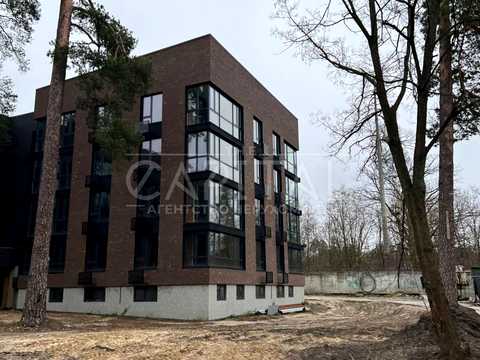 комерційна за адресою Миколи Юнкерова вул., 37-А