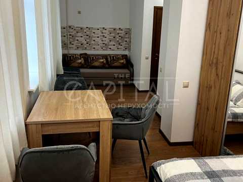 коммерческая по адресу Большая Васильковская ул. (Красноармейская), 28