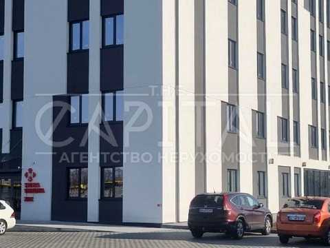коммерческая по адресу Пухівська ул., 4