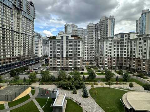 квартира за адресою Кахи Бендукідзе вул., 2