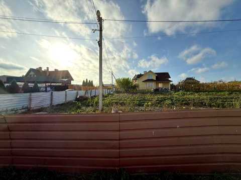 ділянка за адресою Світанкова вул., 10