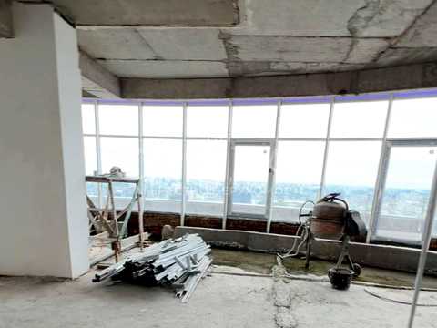 комерційна за адресою Кловський узвіз, 7А