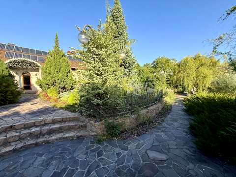 будинок за адресою 1 лінія