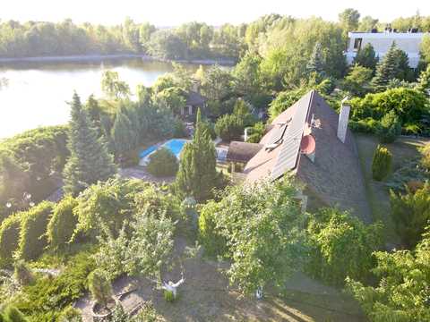 будинок за адресою 1 лінія