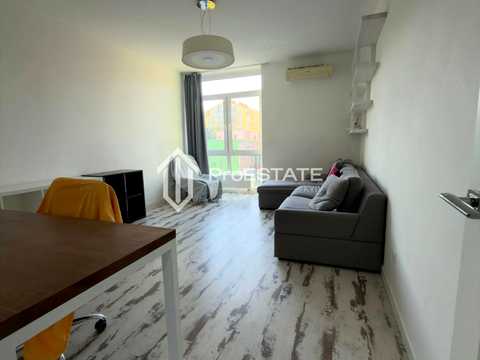 квартира за адресою Регенераторна вул., 4 к7