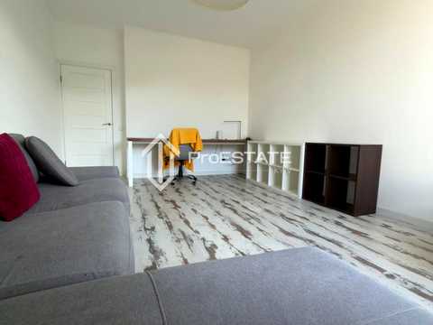 квартира за адресою Регенераторна вул., 4 к7