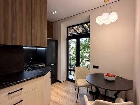 квартира за адресою Соборна пл., 9