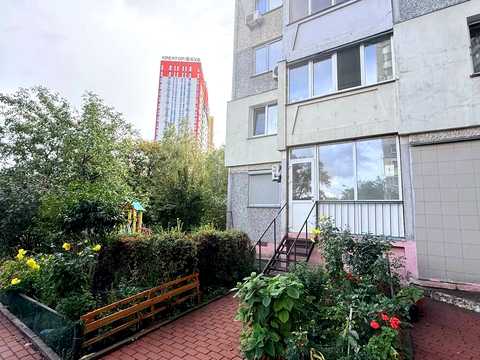 квартира за адресою Науки просп., 54-Б