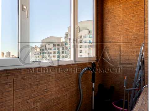 квартира за адресою Миколи Бажана просп., 10