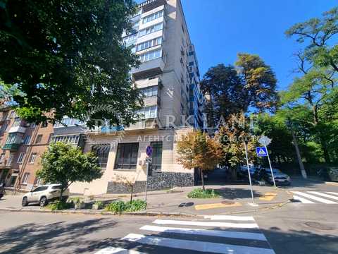 квартира за адресою Олександра Кониського вул., 83/85