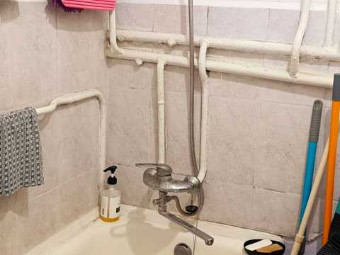 кімната за адресою Будівельників вул., 11