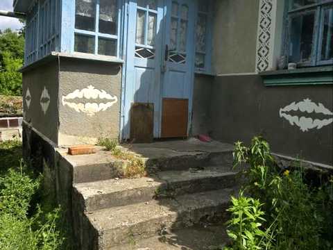будинок за адресою Центральна вул., 9