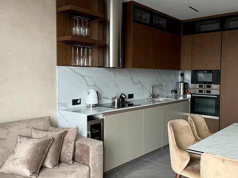 квартира за адресою Салютна вул., 2к6