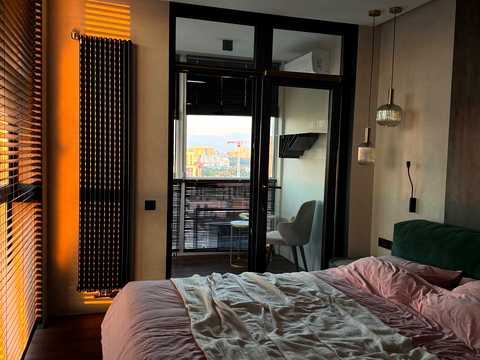 квартира за адресою Салютна вул., 2к6