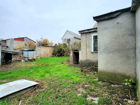 будинок за адресою Івана Луценка вул.