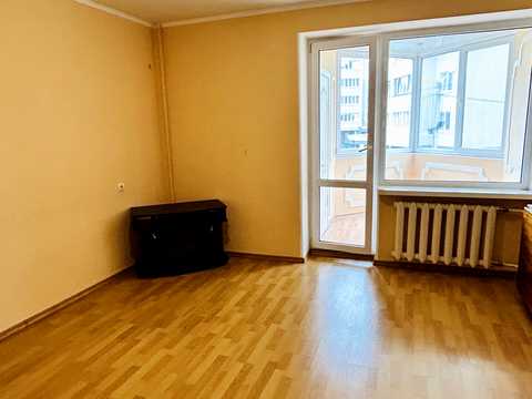 квартира по адресу Сухомлинского ул., 4