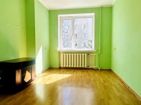квартира по адресу Сухомлинского ул., 4