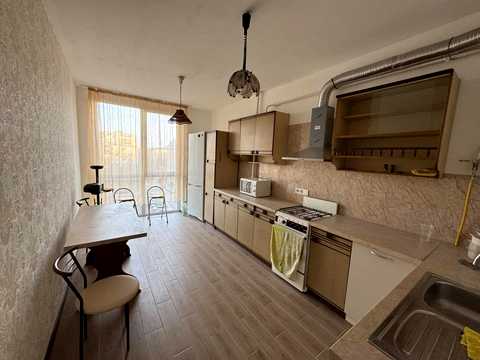 квартира за адресою Леоніда Перфецького вул., 2