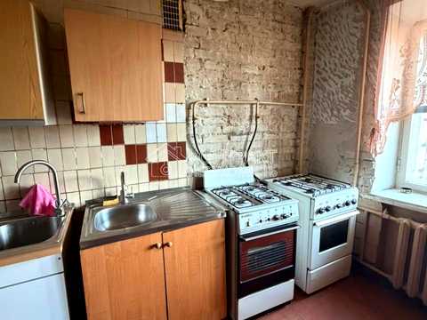 квартира за адресою Золочівська вул., 12