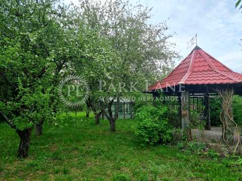 будинок за адресою с. Бобрик, Садова 6