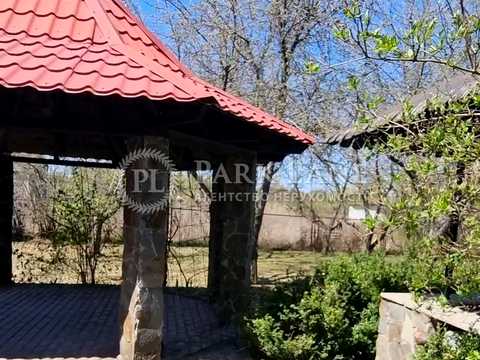будинок за адресою с. Бобрик, Садова 6
