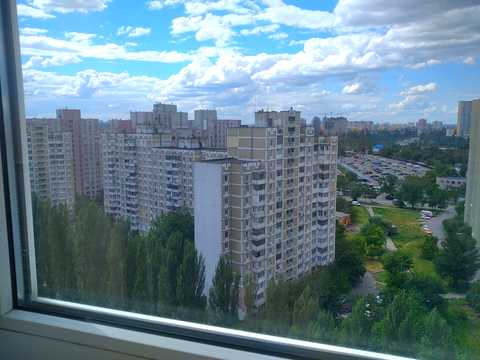 квартира за адресою Ревуцького вул., 7-В