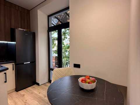 квартира за адресою Соборна пл., 9