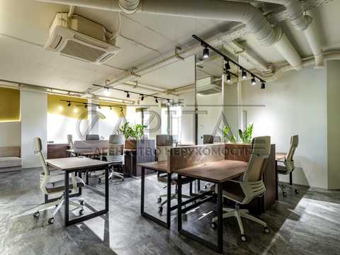 комерційна за адресою Гетьмана Павла Скоропадського вул. (Толстого), 39