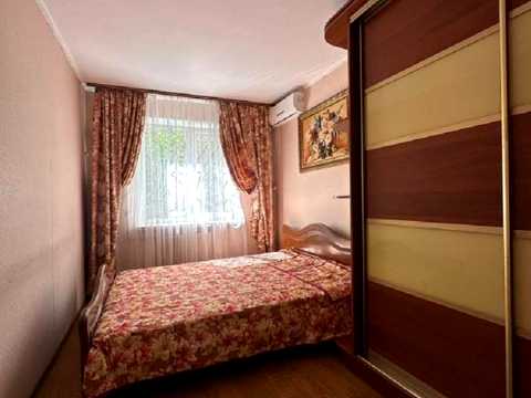 квартира за адресою Небесної Сотні просп. (Маршала Жукова), 13
