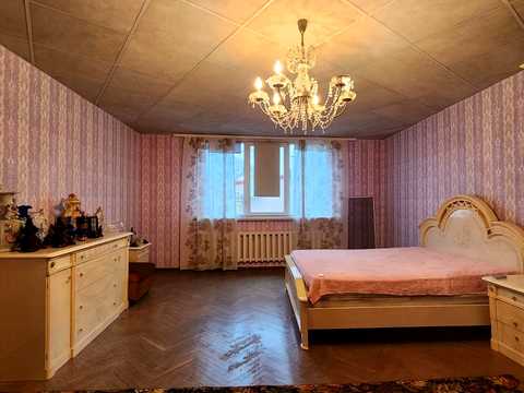 дом по адресу Петра Ивахненко ул. (Спорітінська вулиця, Бадаєва)