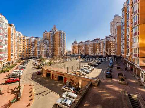 паркомісце за адресою Володимира Івасюка просп. (Героїв Сталінграду), 8