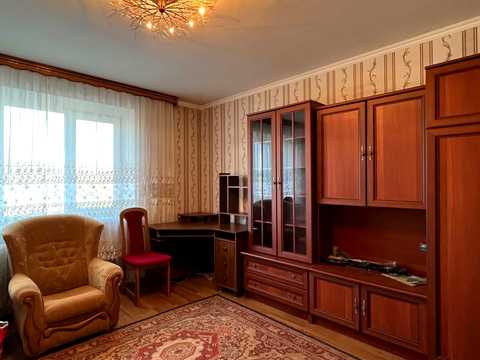 квартира за адресою Захисників України вул. (1-го Травня), 5