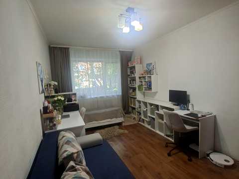 квартира за адресою Авіаторів вул., 2