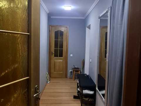 квартира за адресою Миколи Амосова вул. (Медведєва), 21а