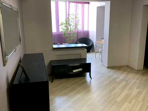 квартира по адресу Олены Пчилки ул., 4