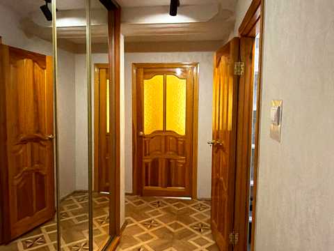 квартира за адресою Казимира Малевича вул. (Боженка), 83