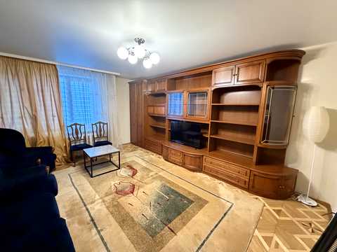 квартира за адресою Казимира Малевича вул. (Боженка), 83