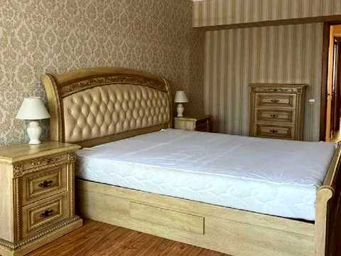 квартира за адресою Академіка Білецького вул., 10